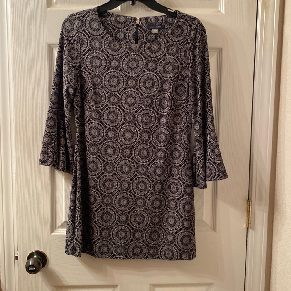 Tommy Hilfiger dress with bell sleeves size 6, black and white
